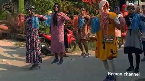 Dj entah apa yang merasukimu joget lucu abis