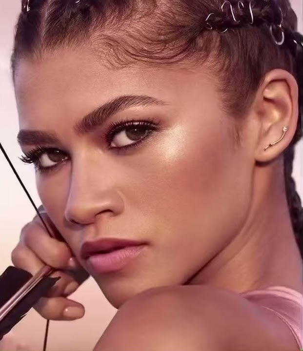 Zendaya - Lash idole mascara ( Lancôme ) - YouTube