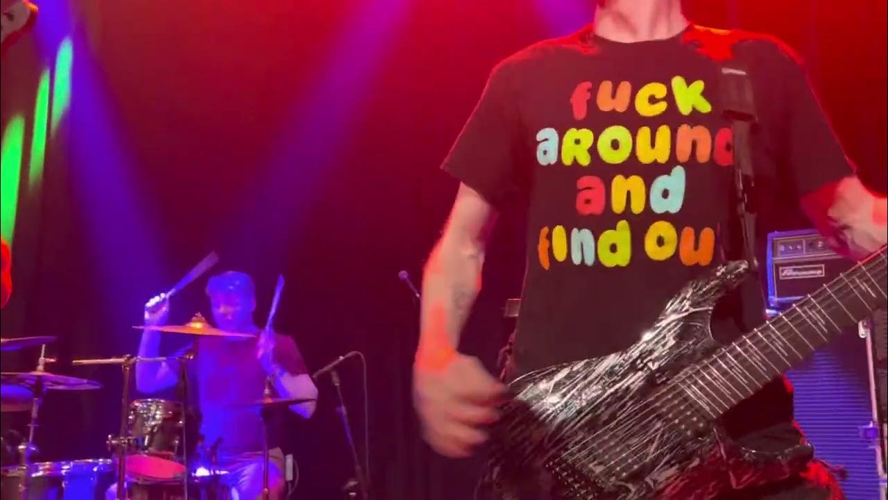 I Got The Black Lung Pop Gif Atimera Performs “I’ve Got The Black Lung, Pop” At Punk Rock Prom At