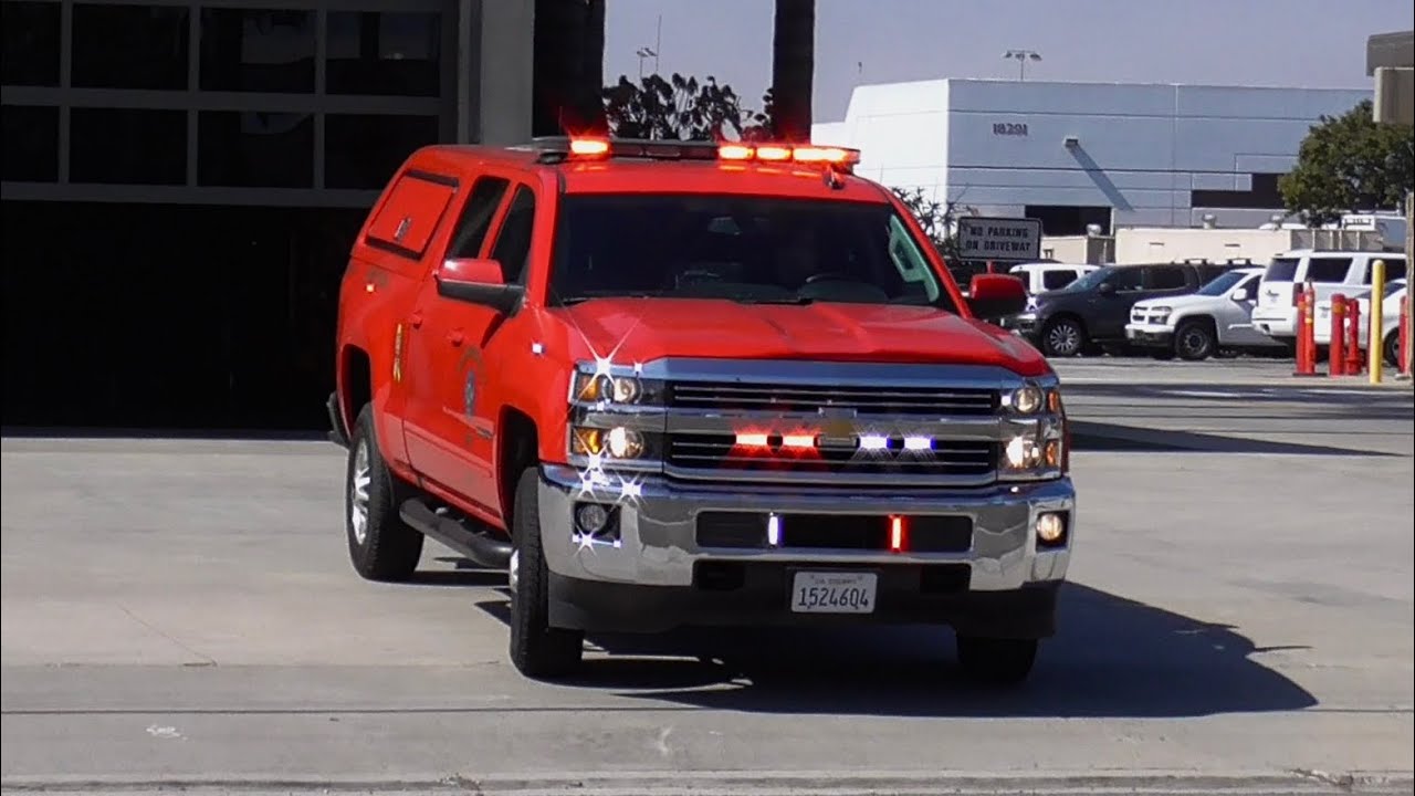Huntington Beach Fire Dept Battalion 4 Responding - YouTube