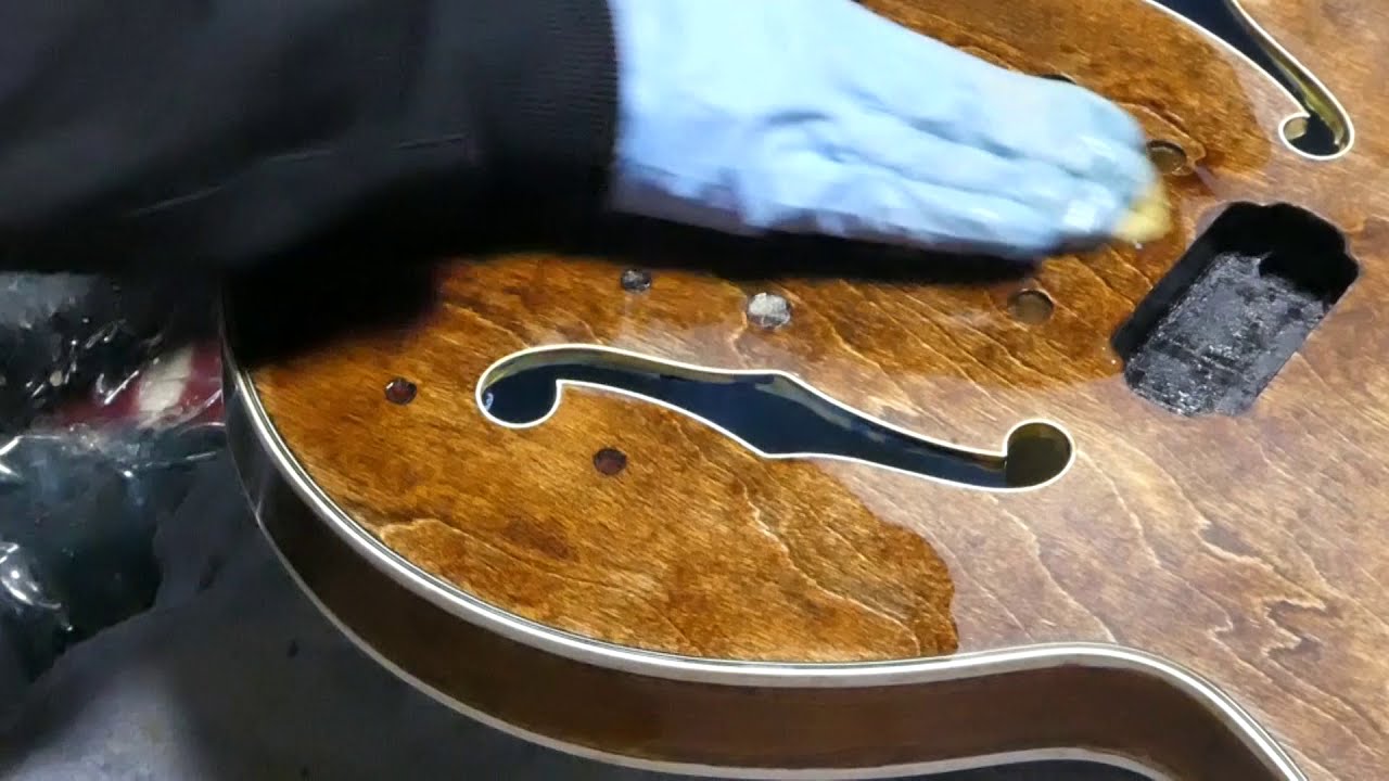 輪島塗の職人『ギターキットに漆を塗って見た』 悲報有り No01