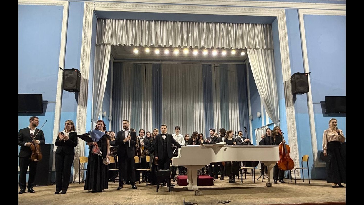 Концерт симфонічного оркестру  за участі викладачів КМАМ імені Р.М. Глієра.