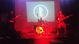 RADICALES LIBRES - DÍAS DE FURIA (EN VIVO)