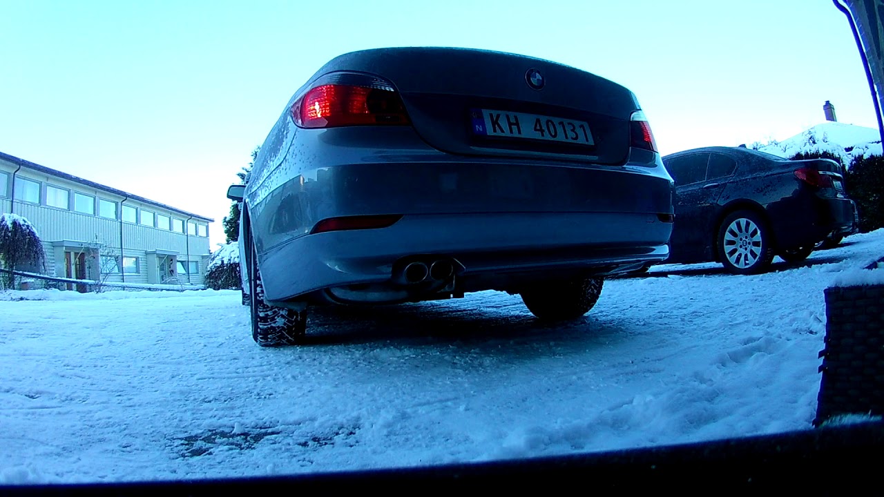 Cold start BMW E60 525d YouTube