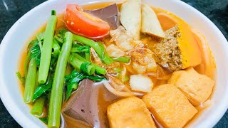 Cách nấu canh bún sợi bún đỏ đẹp - Bí quyết luộc rau muống xanh giòn