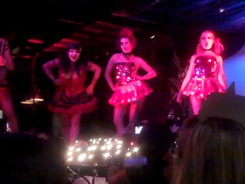 Maya Sinstress & Team Clown Tits - YouTube