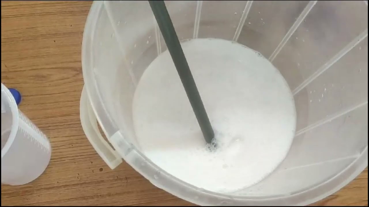 Making of phenyl thickener is very simple - ஃபீனைல் திக்கெனர் (தடிப்பாக்கி) தயாரிப்பது மிகவும் எளிது