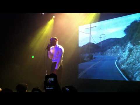 frank-ocean---acura-integurl-full-version-live-(los-angeles,-el-rey-theatre-11/15/11)