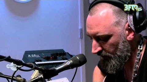 Fink - Looking Too Closely, Live bij 3voor12 Radio