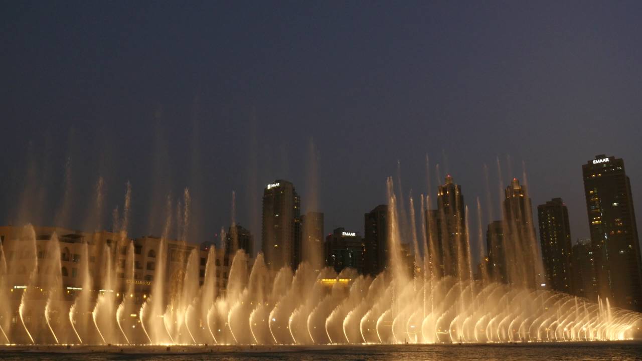 The Dubai Fountain: 