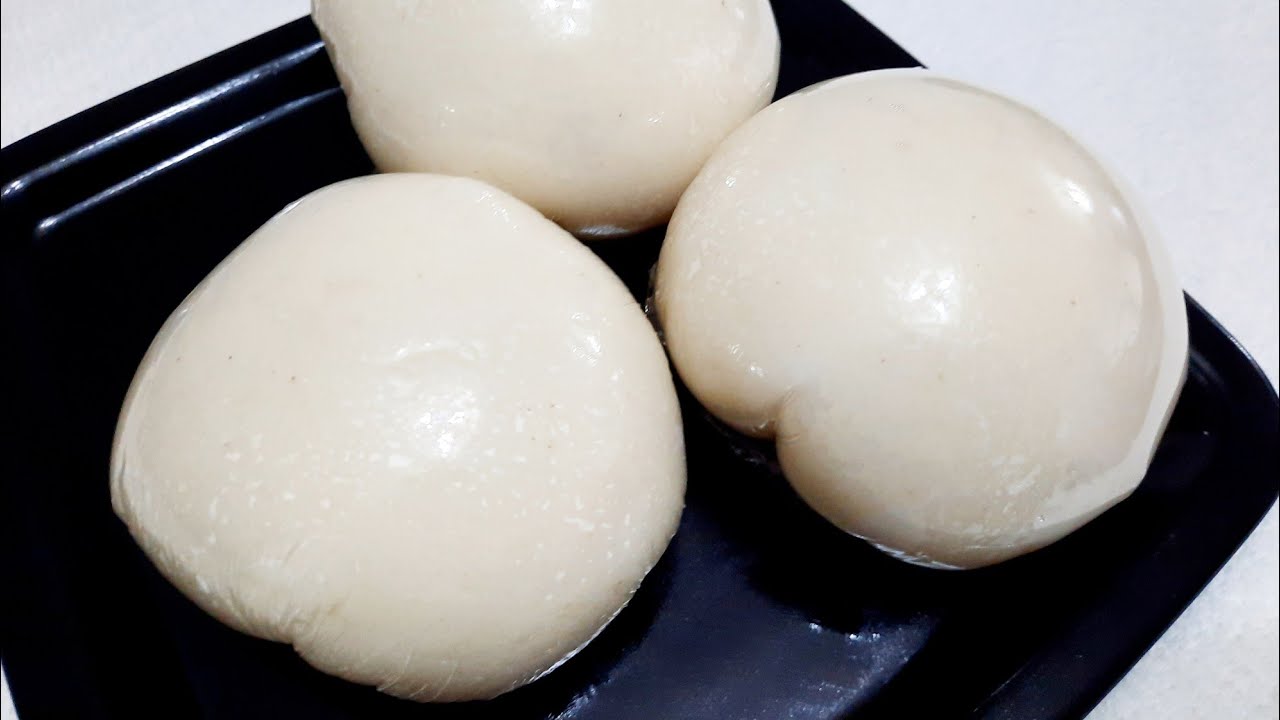 Fufu corn(corn fufu) How to cook fufu corn Cameroonian maize meal recipe YouTube
