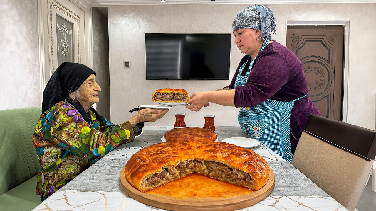 Вы еще никогда не пробовали такого мясного пирога! | Нежный и сочный рецепт от бабушки