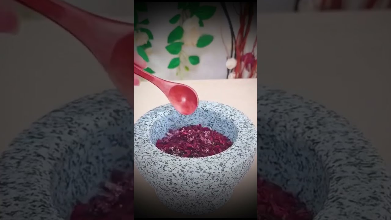 The Shocking Secret Behind Red Lipstick 