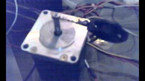 Controlling Stepper Motor With a Parallel Port v1.2--LEGEND TEAM