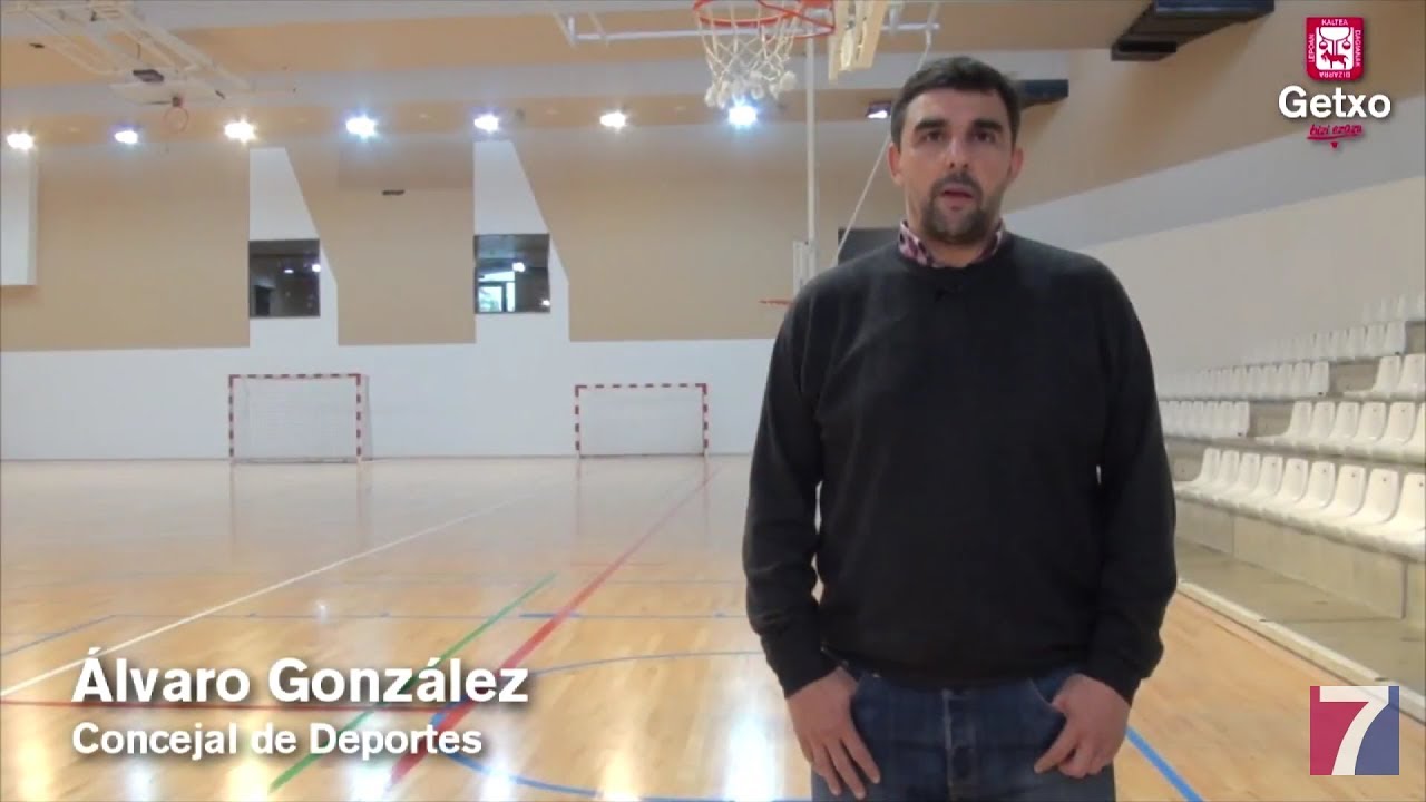 Getxo Kirolak ha renovado el suelo de la cancha multiusos del polideportivo de Gobela