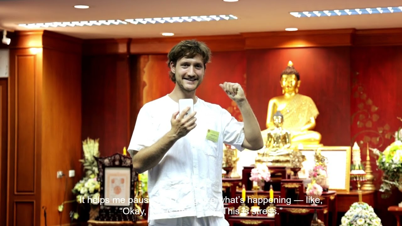 Vipassana Meditation Thailand 🇹🇭 | Silent Retreat at Wat Phradhatu Sri Chom Tong 21