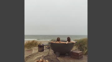 Simple Ambiance for Sublime Space