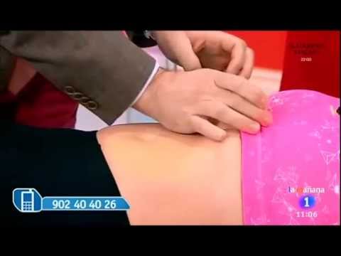 Video: Cómo saber la diferencia entre sangre posparto y menstrual: 10 pasos