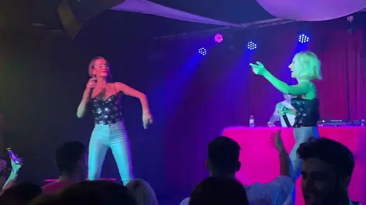 Marian Dacal & Eva Marti | Flying Free | Disco VIP...