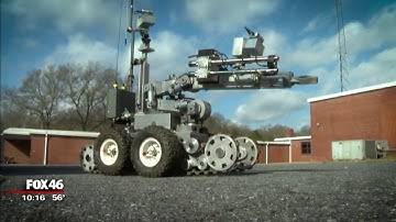 PKG Bomb squad robot