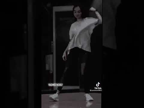 تيكتوك نار بعشق امك يا قطة