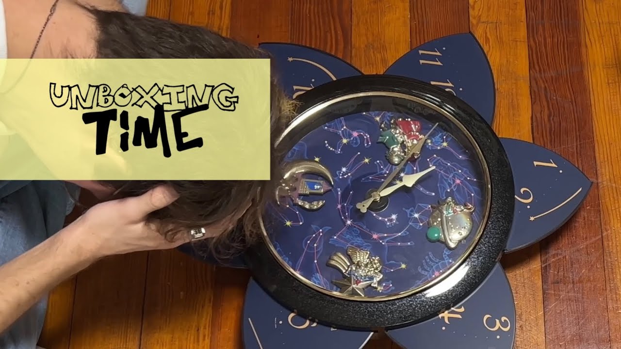 A Very Special Clock… | Unboxing Time（開梱時間） - YouTube