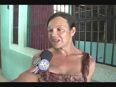 Travesti gostou de ser estuprada(o)