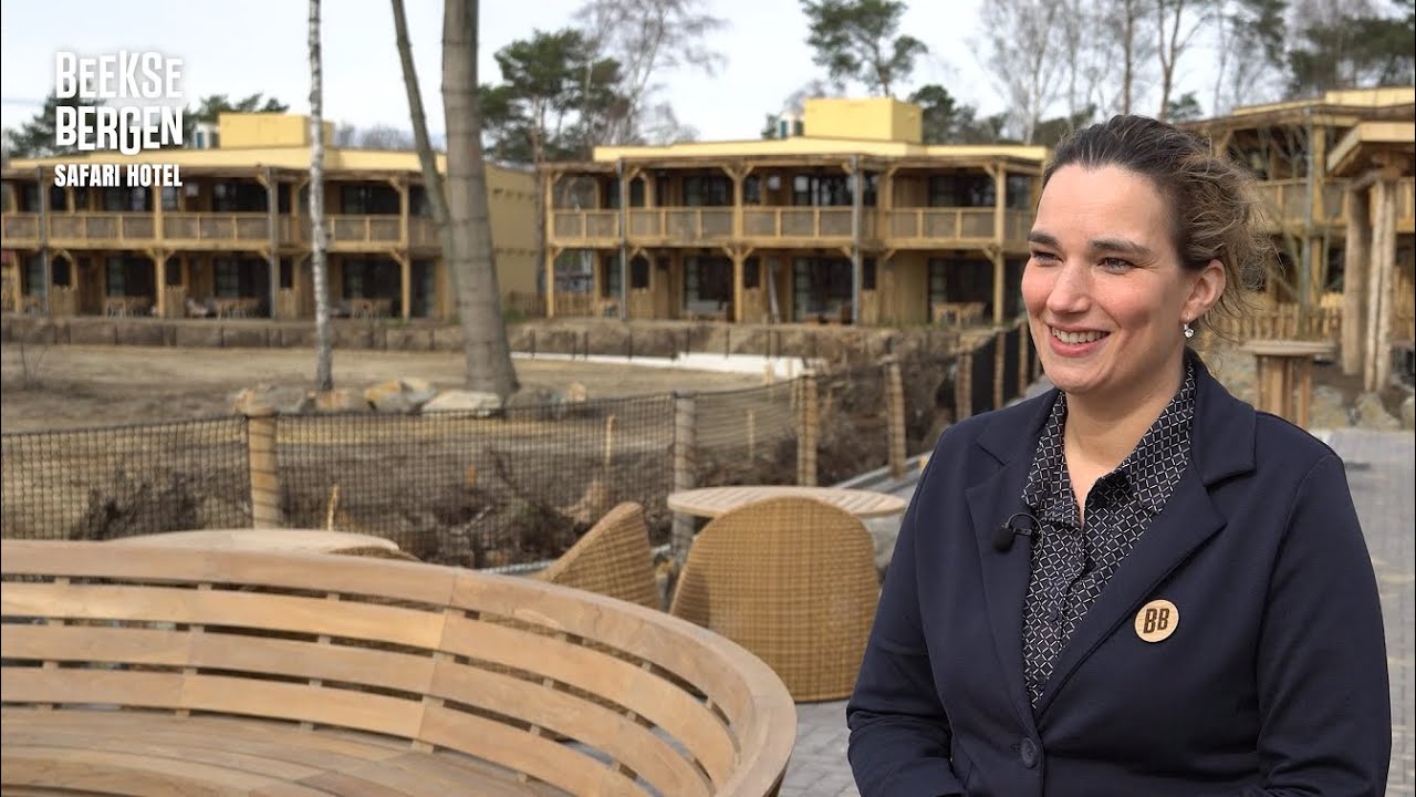 Making-of Safari Hotel: de laatste puntjes op de 'i' - YouTube