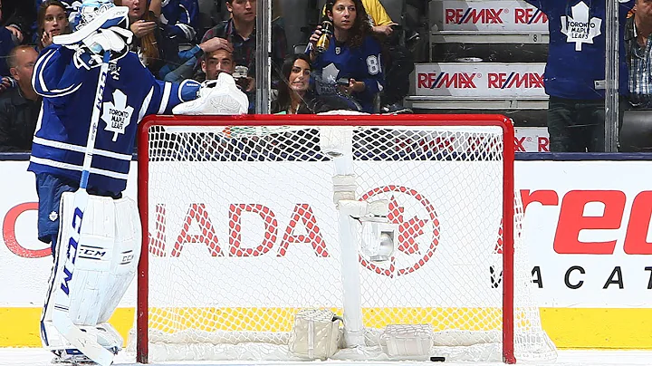 Jonathan Bernier's mistimed mistake