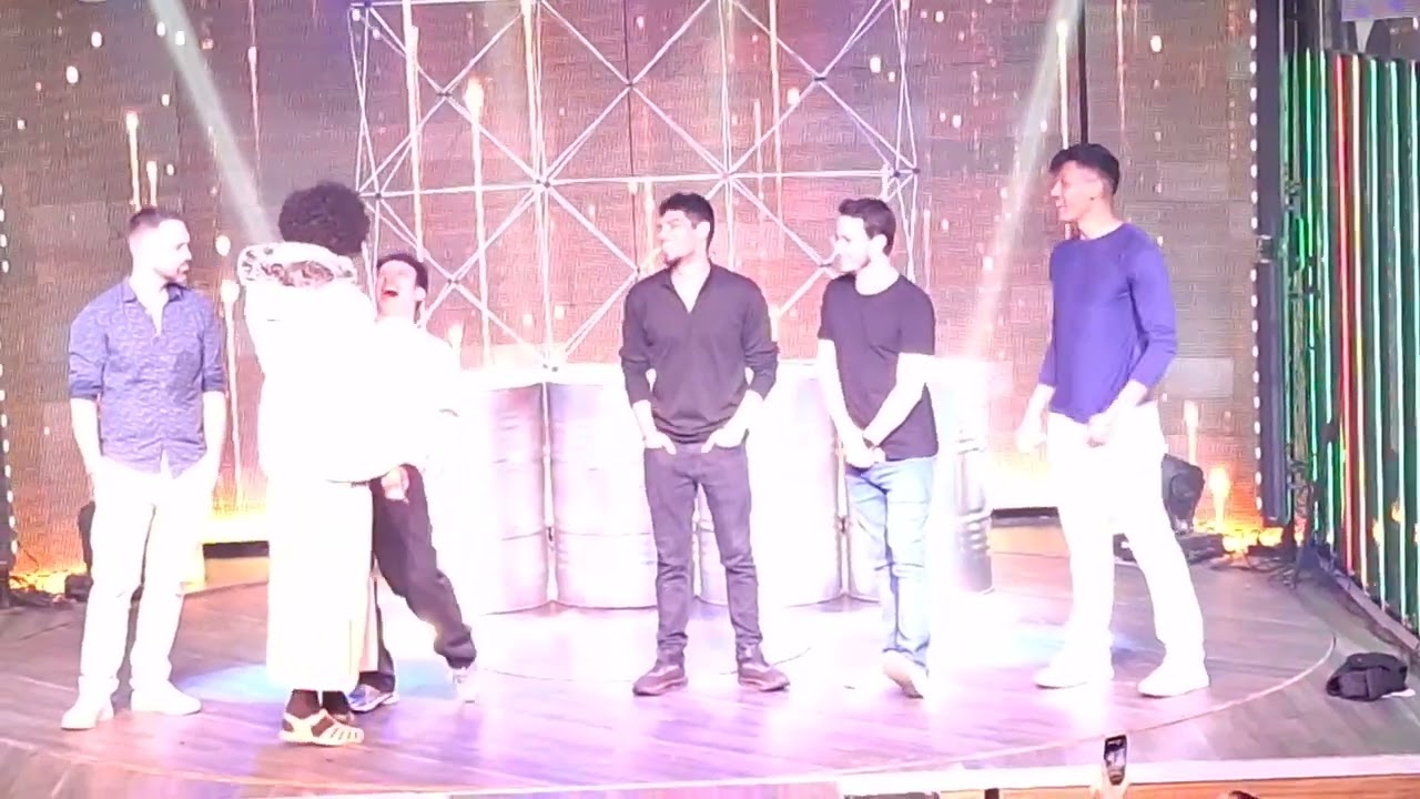 SILVETTY MONTILLA BLUE SPACE 05-07-25 BY DIGOTUNNEL  (NIVER SILVETY)