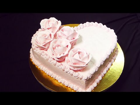 Video: Paano Gumawa Ng Isang Cake Na Hugis Puso