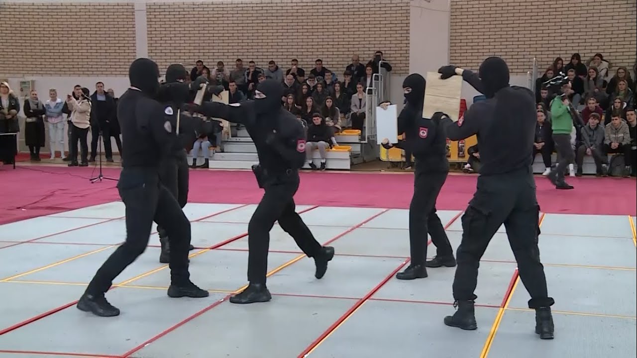 U Banjaluci održana promocija Srednje škole unutrašnjih poslova: dobra plata i siguran posao – TV K3