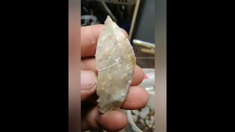 Flintridge point from a flake designed to break in the wound.