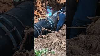 welding under tranch #shots #viral #pipe #technology #awesome