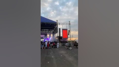 Admark active single 12 inch line array in Ecuador
