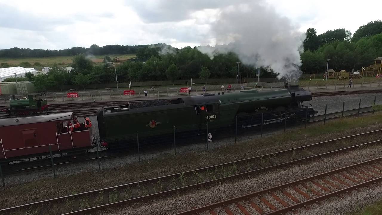 Flying Scotsman visits Shildon Railway Museum - YouTube