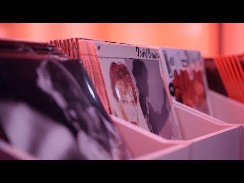 Temporary David Bowie pop-up store opens in London