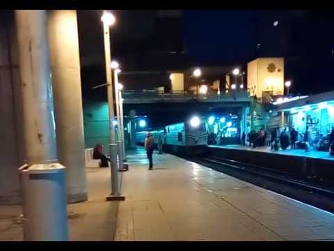 دخول قطار ال محطة الجيزة