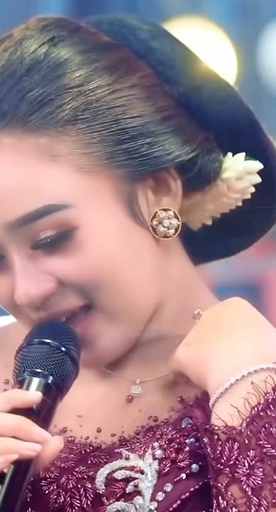 #anan ta pad chaye😂#viral#video#thai song#trending#shortsvideo#shortsfeed#lyrics