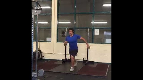 Val Slide Reverse Lunge