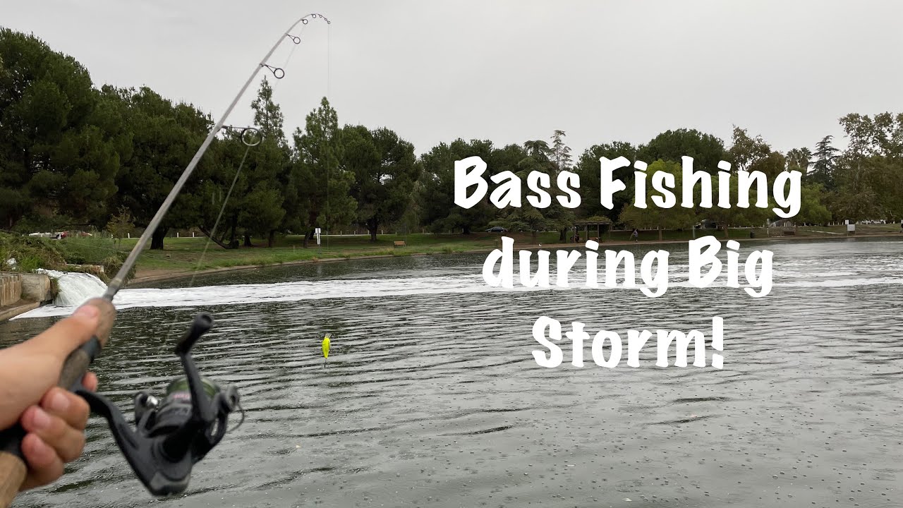 Bass Fishing at Lake Balboa during a BIG STORM! (Surprise Catch) YouTube