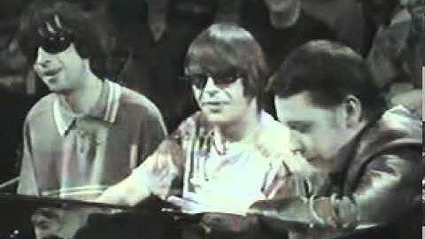 Primal Scream - Jools Holland 1997 Interview