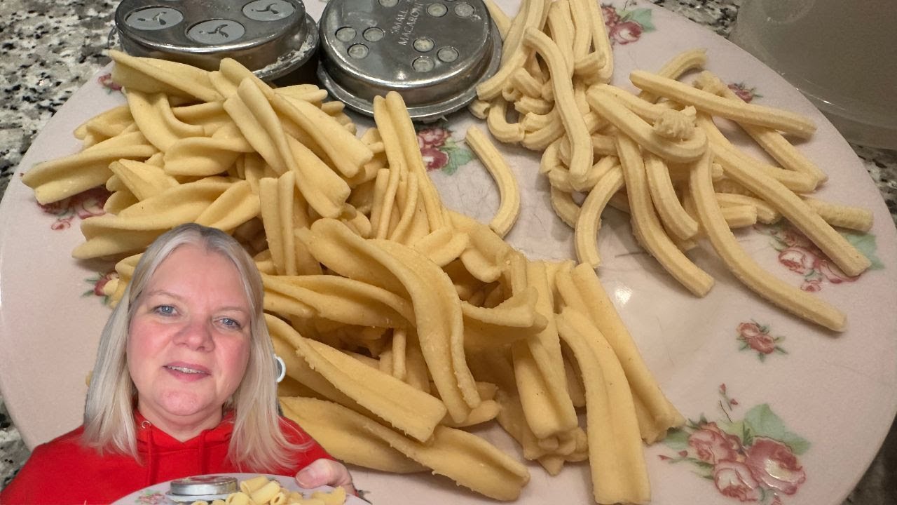 Selbstgemachte Pasta 🍜mit dem Gourmet Röhrennudelvorsatz von KitchenAid®