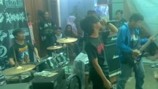 Download Lagu PREMATURIAL - PERANG FATAMORGANA at RUMAHKU BERISIK SAMARINDA MP3