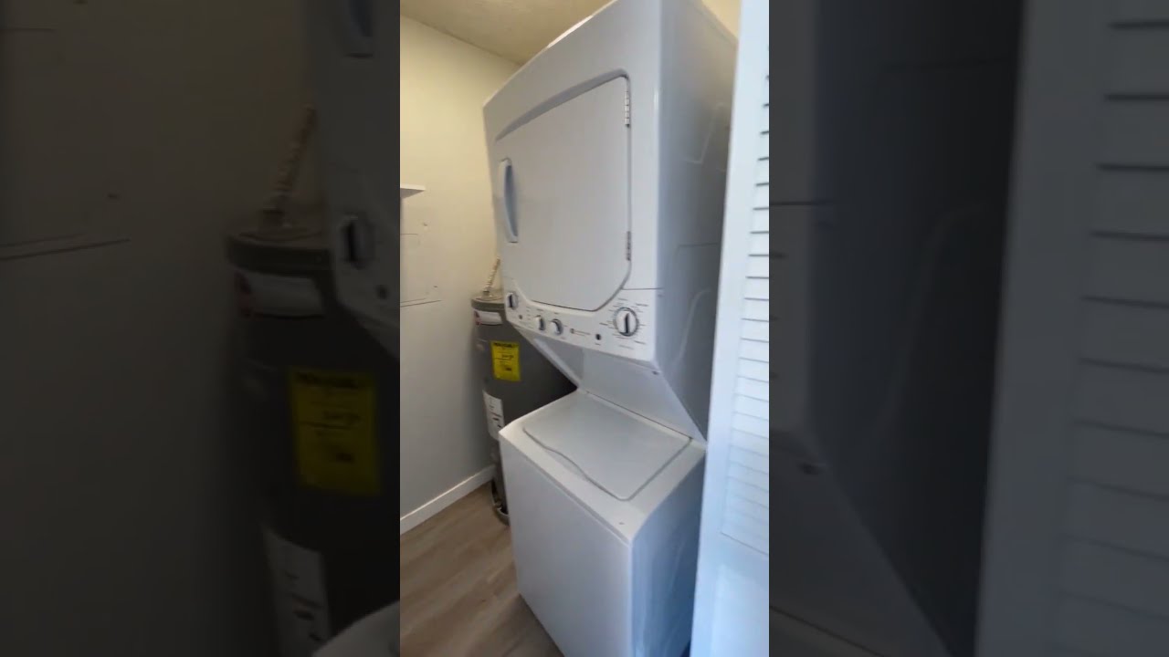 5200 University Way NE 