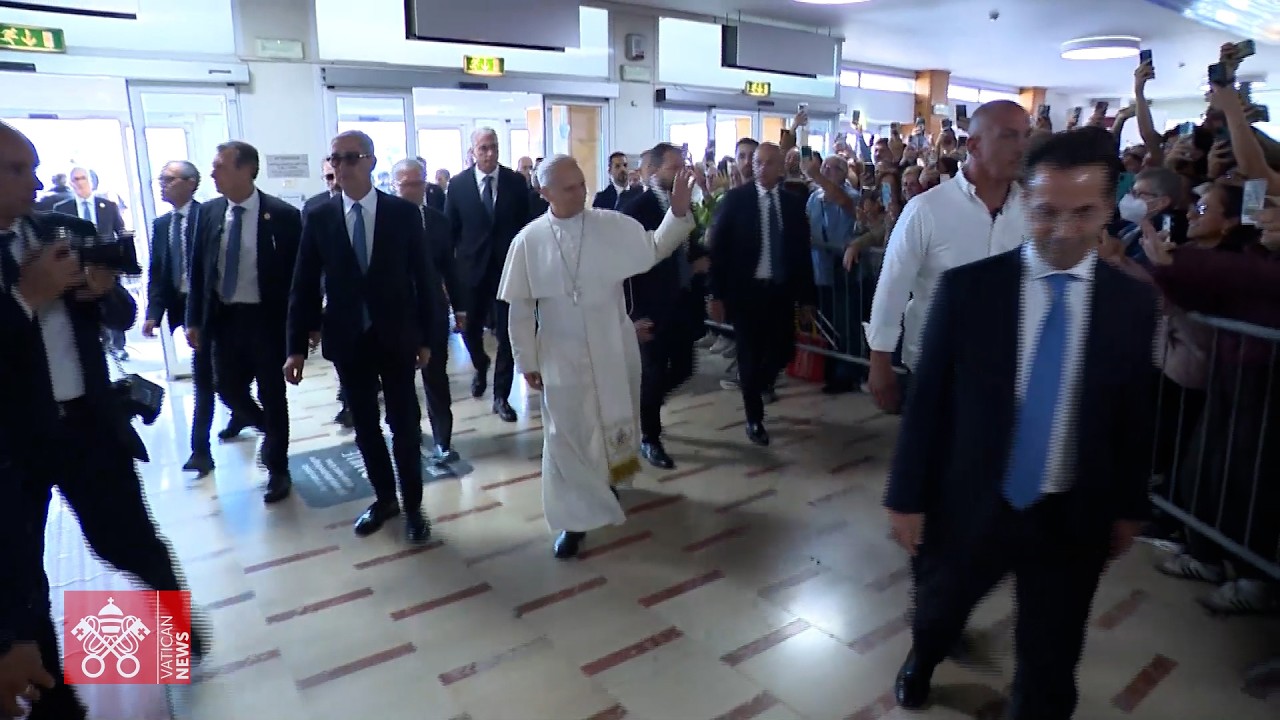 Pope Leo has arrived at the Agostino Gemelli Hospital in Rome and is greeting the patients and staff