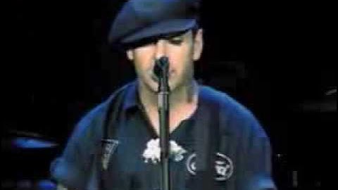 SOCIAL DISTORTION - Don