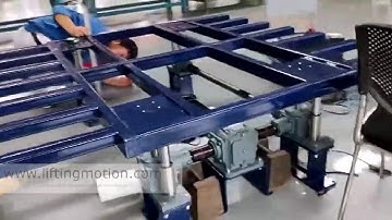 Four screw jack system lifting platform with guide system