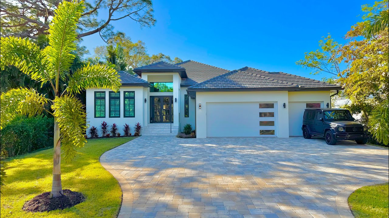 NEWLY BUILT LUXURY WATERFRONT HOME 🏠  Bonita Springs FLORIDA 📱 (239)238-6680 Tomas Nagys