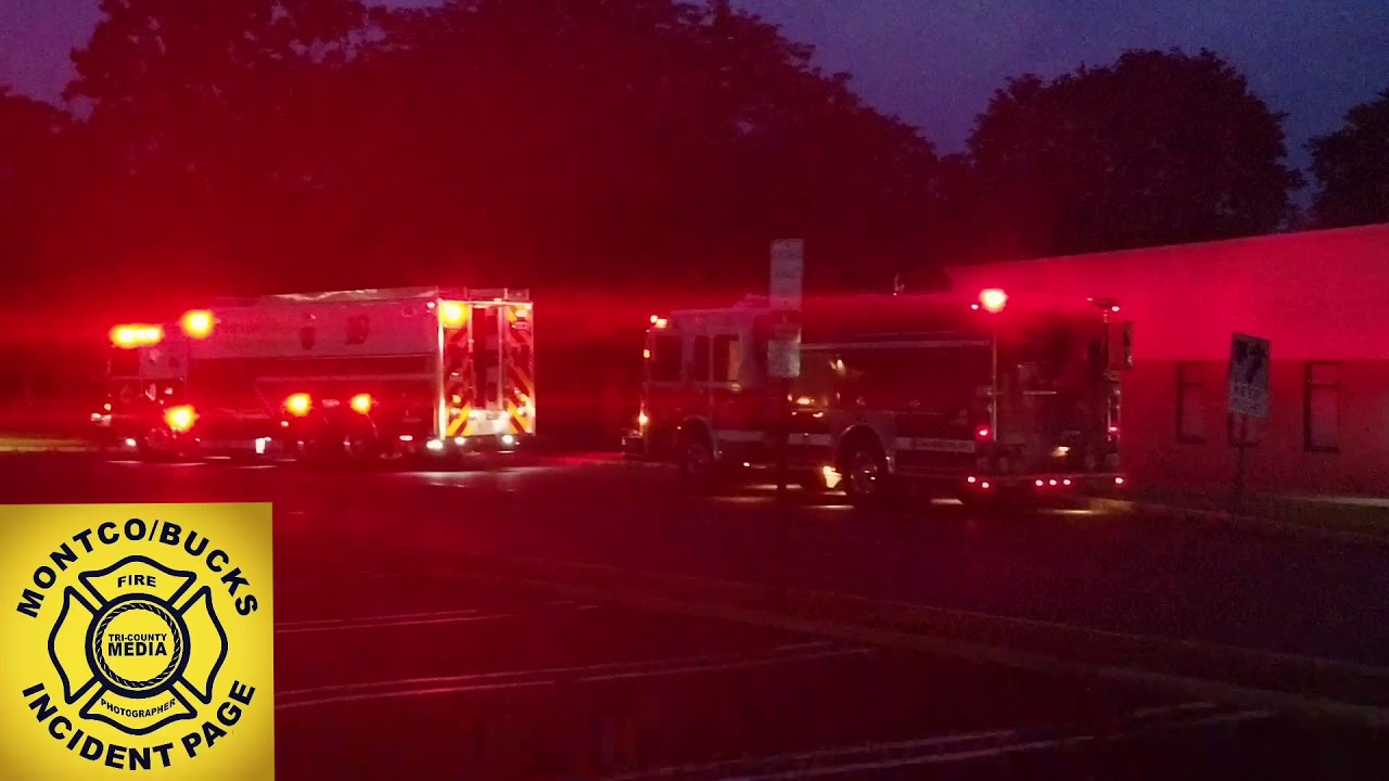 Fire Trucks Responding - YouTube